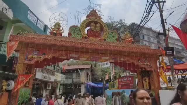 आज शूलिनी मेले के पावन अवसर पर माँ शूलिनी मंदिर सोलन में माथा टेक कर माता का आशीर्वाद लिया और माता शूलिनी से प्रदेश और सोलन वासियों की सुख-समृद्धि के लिए माता शूलिनी से प्रार्थना की।
 ऐतिहासिक शूलिनी मेला आज सोलन में धूमधाम के साथ प्रारम्भ हुआ।